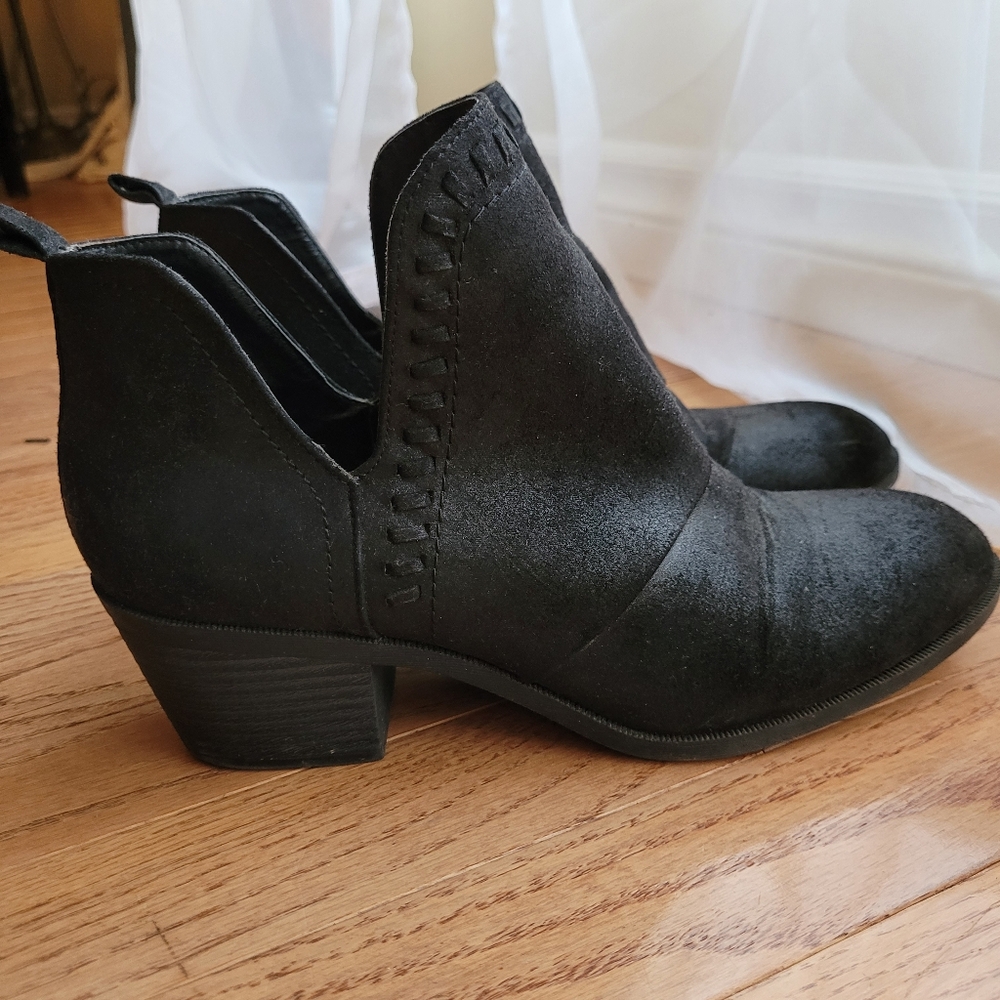 Rock & Candy Lipton Black Ankle Boots Faux Suede 8